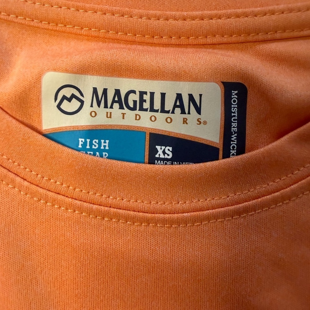NWT Magellan Outdoors Women's Fish Gear Tangerine Long Sleeve Shirt XS (KB1) - Picture 3 of 4